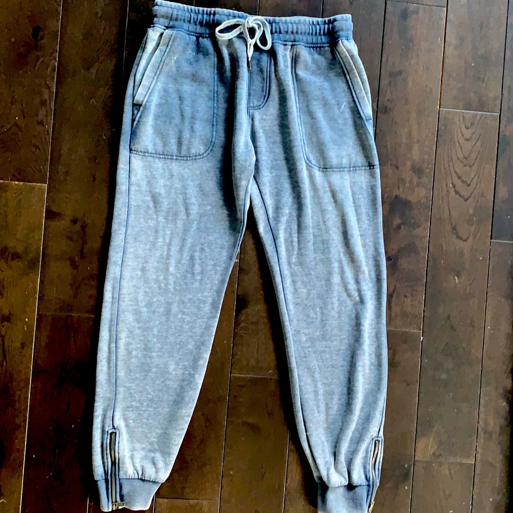 The Rail Jogger pants for men Size Large